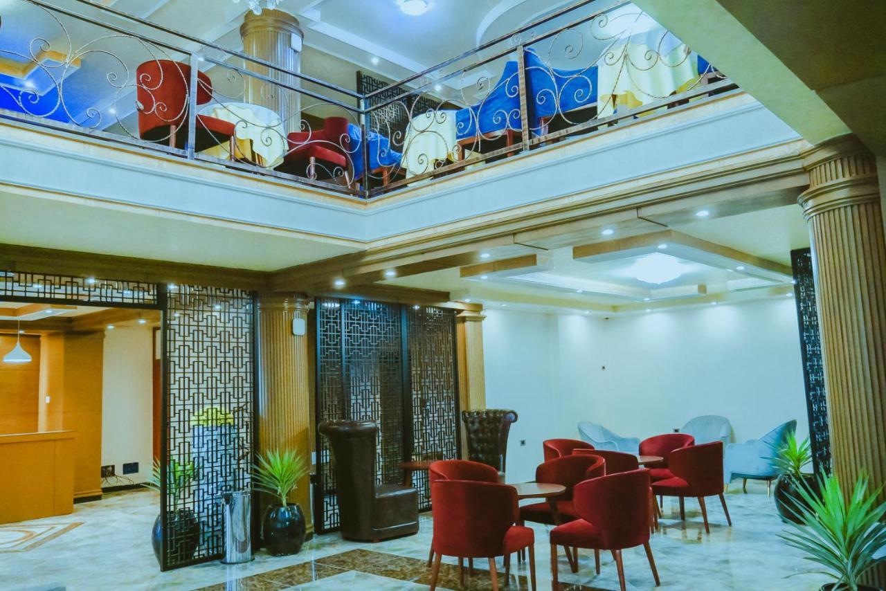 Moonlight Hotel Addis Ababa Exteriör bild