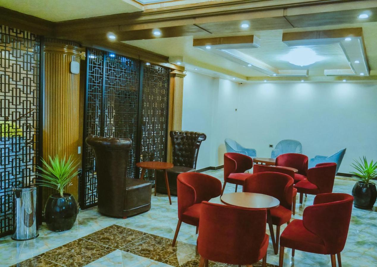 Moonlight Hotel Addis Ababa Exteriör bild